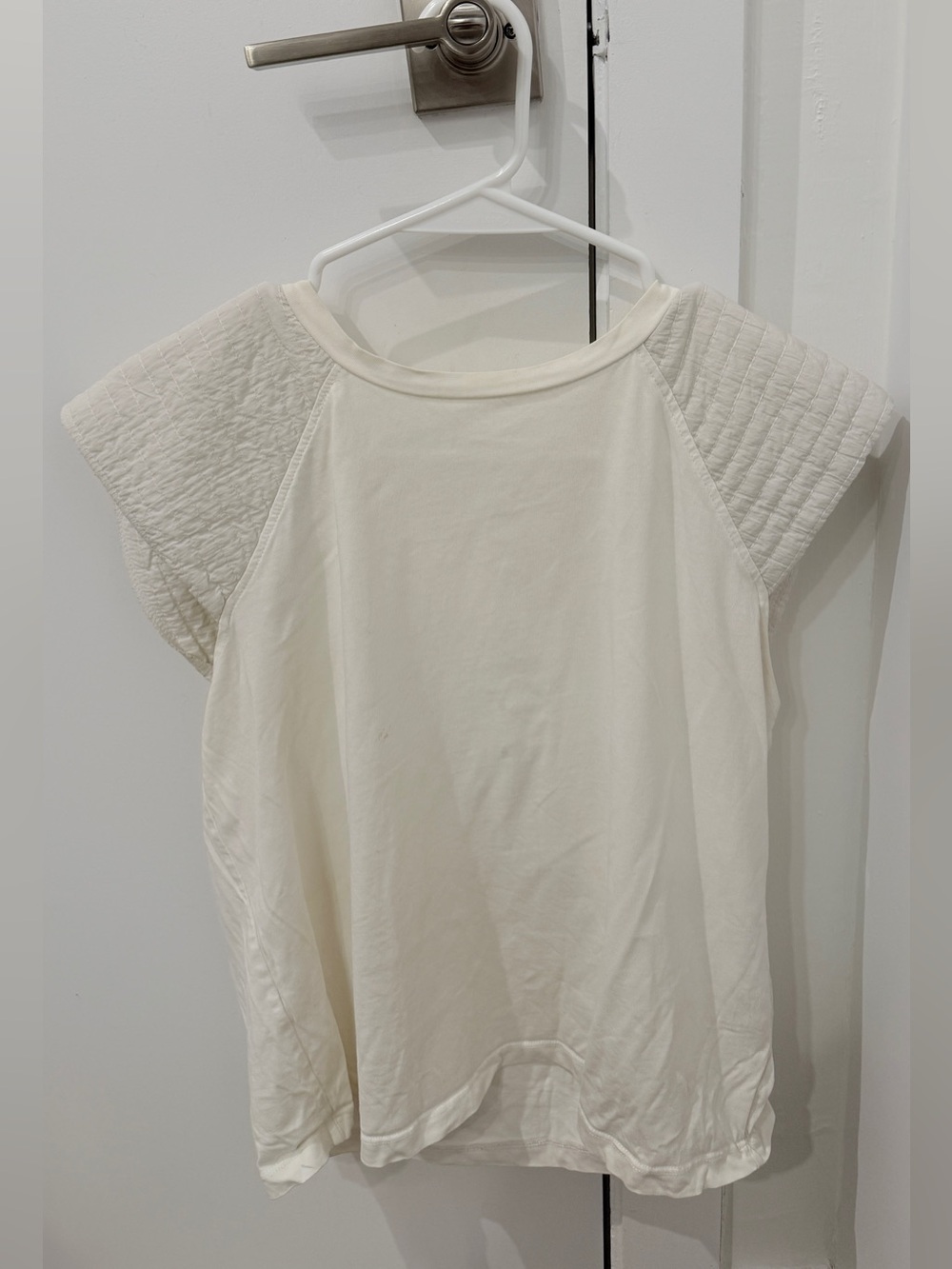 Zara Cream Quilted Sleeve Short Sleeve Tee
